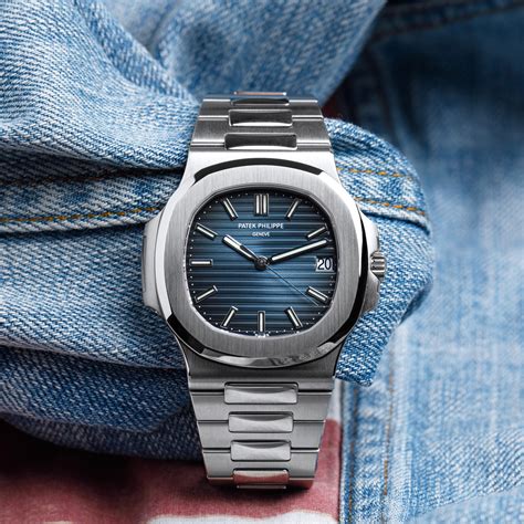 patek philippe nautilus 5711 wasserdicht|patek philippe nautilus retail price.